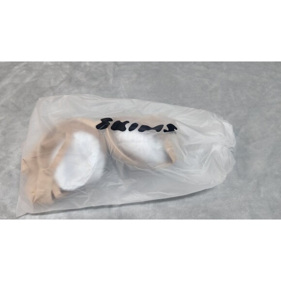 NWT Skims 34D Clay Beige Ultimate Push Up Plunge Bra BR-UWR-1861 - Picture 4 of 6